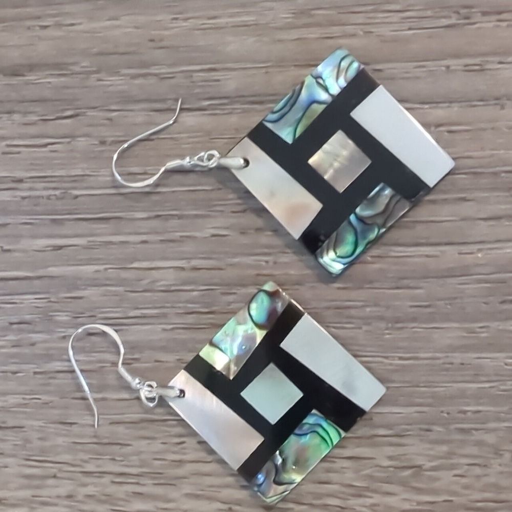 Abalone Mother Of Pearl And Onyx Sterling Silver Earrings - Picture 6 of 8
